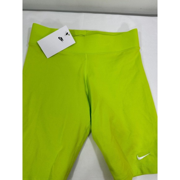 Nike Neon Green Womens Sportswear Bike Workout Shorts Size XS CZ8526-321 New - Picture 4 of 5